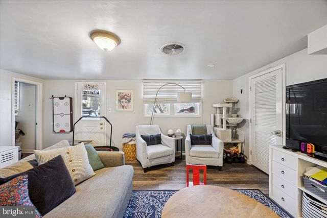 2210 BRADMOOR RD, Wilmington, DE 19803