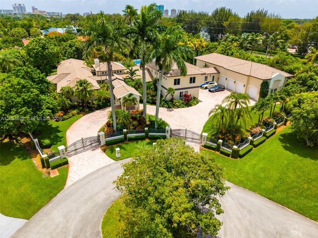 7855 SW 83rd Court, Miami, FL 33143