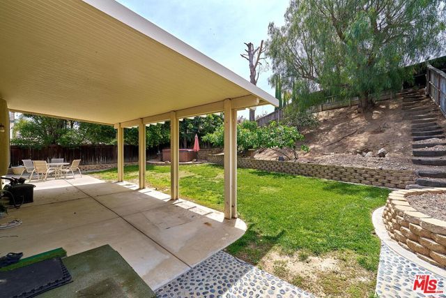 20871 Oakdale Lane, Riverside, CA 92508
