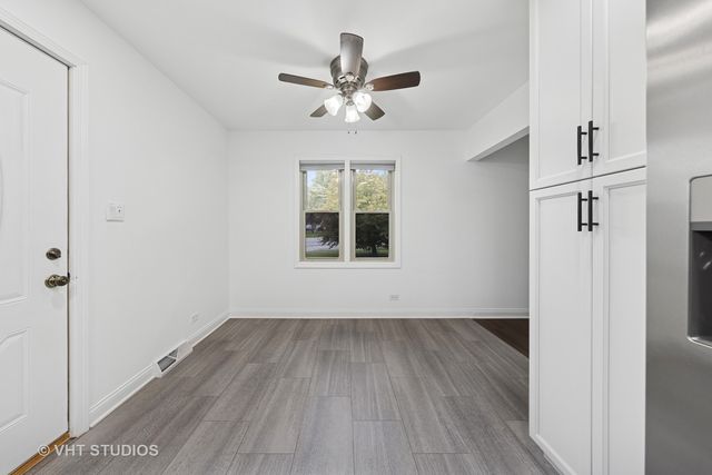 8800 44th Place, Brookfield, IL 60513