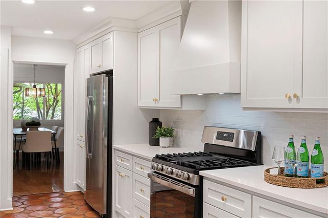 4198 Lake Rill Court, Marietta, GA 30062