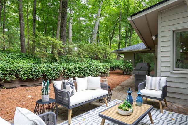 4198 Lake Rill Court, Marietta, GA 30062