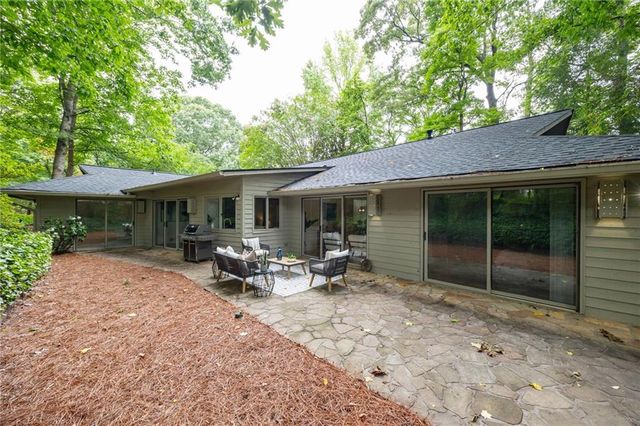 4198 Lake Rill Court, Marietta, GA 30062