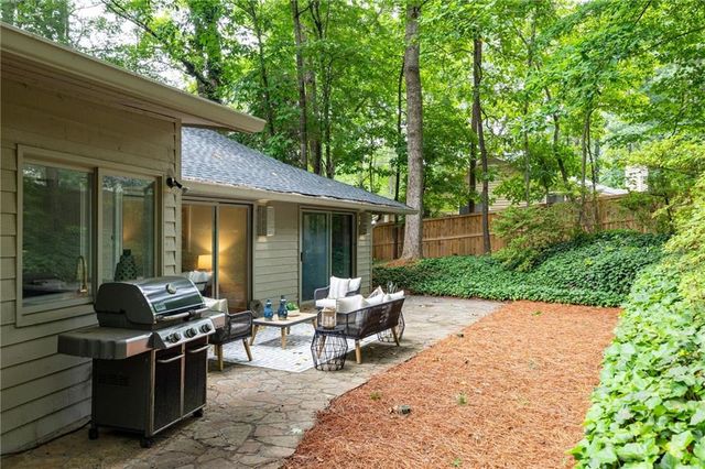 4198 Lake Rill Court, Marietta, GA 30062