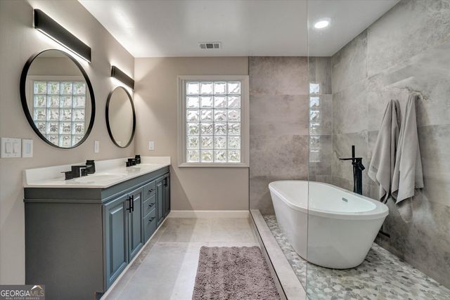 115 Glen Holly Drive, Roswell, GA 30076