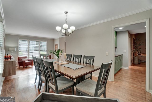 115 Glen Holly Drive, Roswell, GA 30076