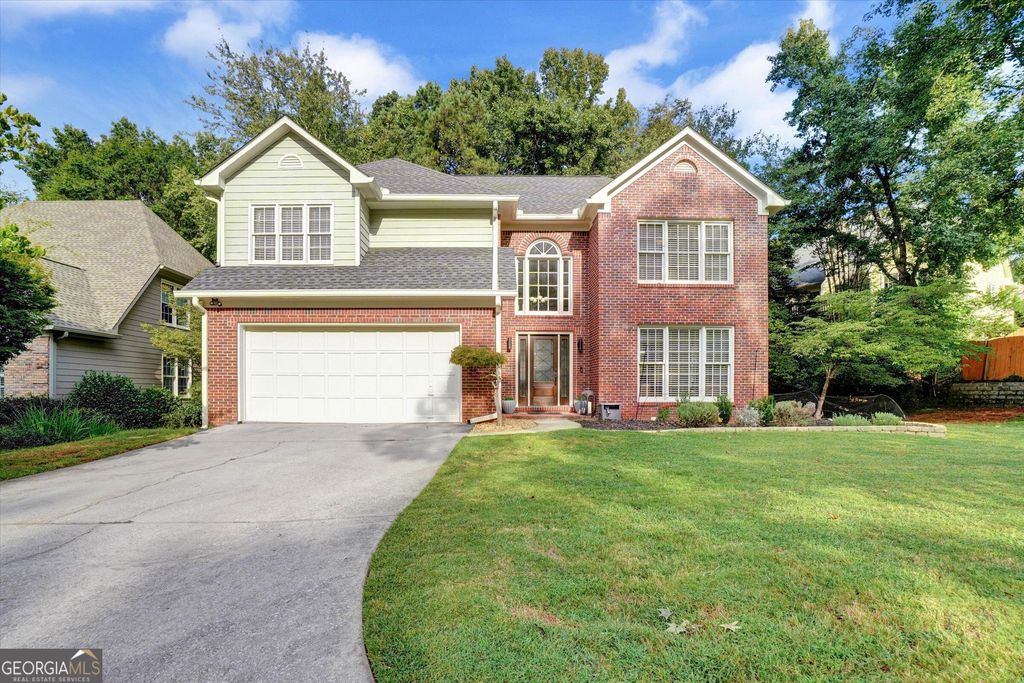 115 Glen Holly Drive, Roswell, GA 30076