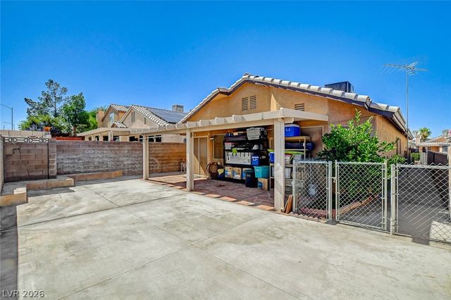6513 Wild River Drive, Las Vegas, NV 89108