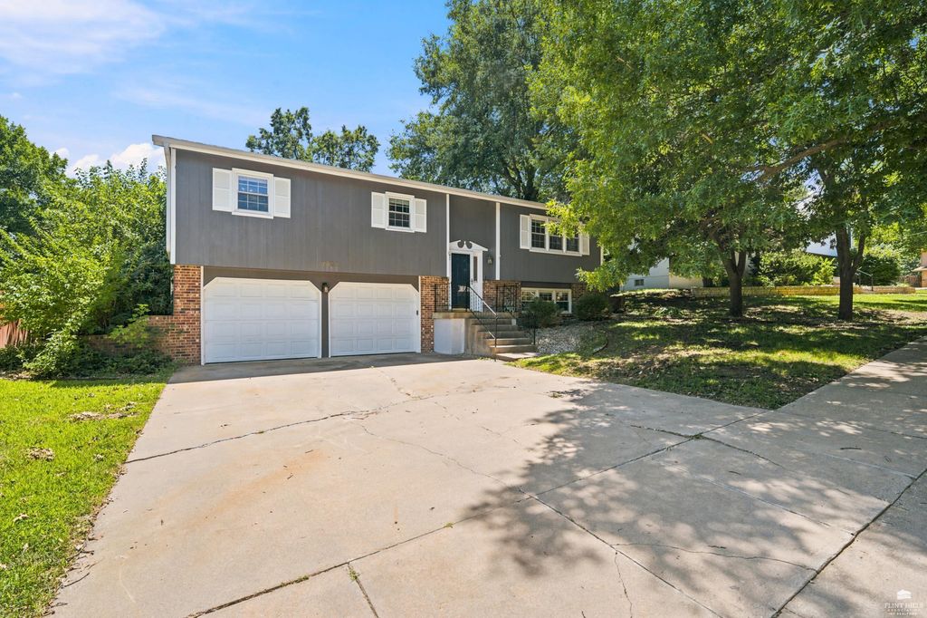 3309 Claflin Road, Manhattan, KS 66503