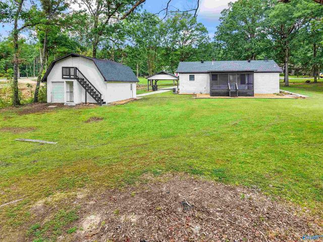 51 W Aqua Vista Drive, Gadsden, AL 35901