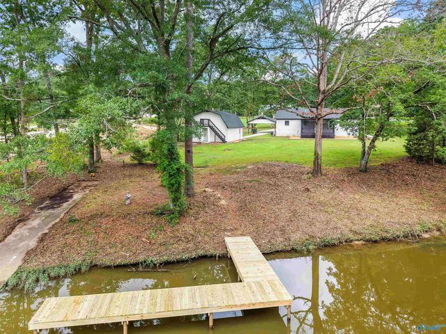 51 W Aqua Vista Drive, Gadsden, AL 35901