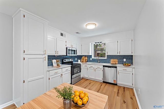 51 W Aqua Vista Drive, Gadsden, AL 35901