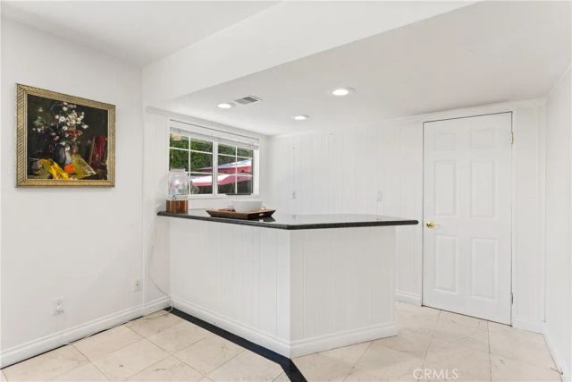 18841 Pasadero Drive, Tarzana, CA 91356