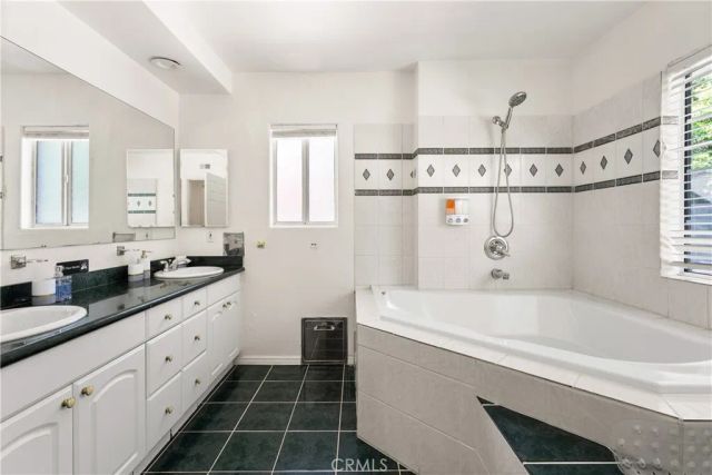 18841 Pasadero Drive, Tarzana, CA 91356