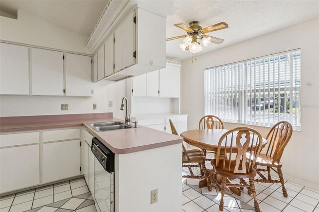 828 DUNDEE CIRCLE, Leesburg, FL 34788