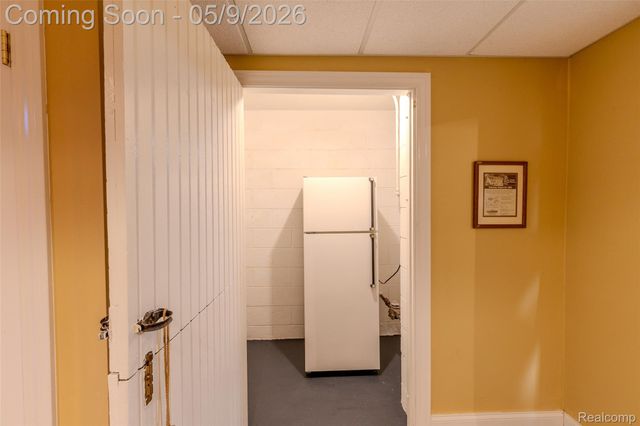 1081 E Tienken Road N, Rochester Hills, MI 48306