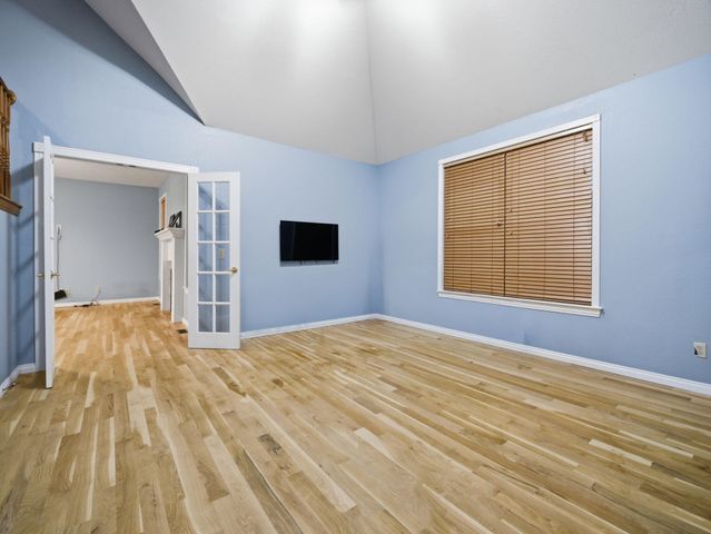 709 N Milton Drive, Nixa, MO 65714