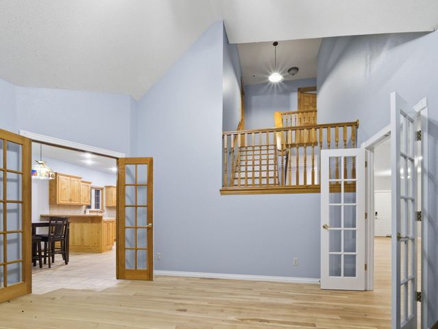 709 N Milton Drive, Nixa, MO 65714