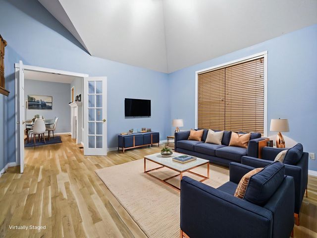 709 N Milton Drive, Nixa, MO 65714