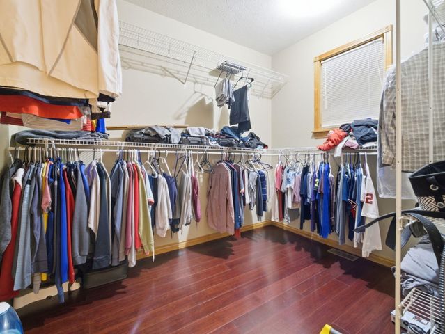 709 N Milton Drive, Nixa, MO 65714