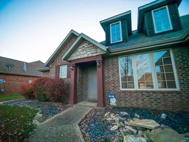 709 N Milton Drive, Nixa, MO 65714