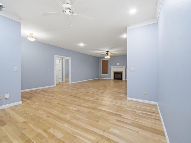 709 N Milton Drive, Nixa, MO 65714