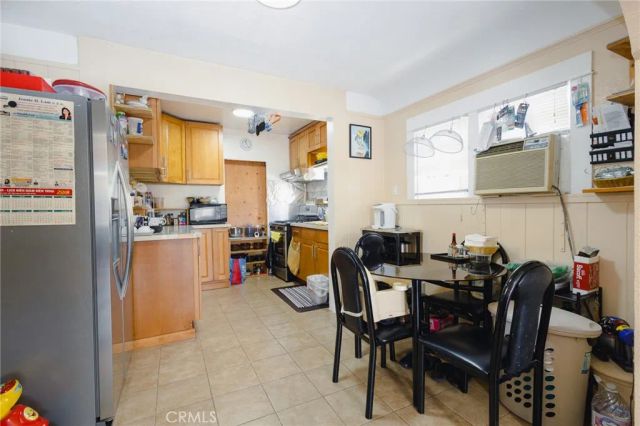 4284 Dwight, San Diego, CA 92105