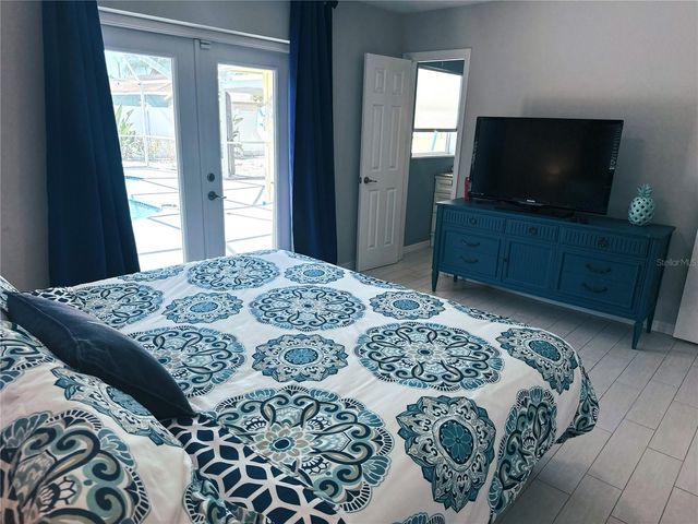 2532 CONSTITUTION BOULEVARD, Sarasota, FL 34231