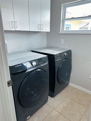 2532 CONSTITUTION BOULEVARD, Sarasota, FL 34231