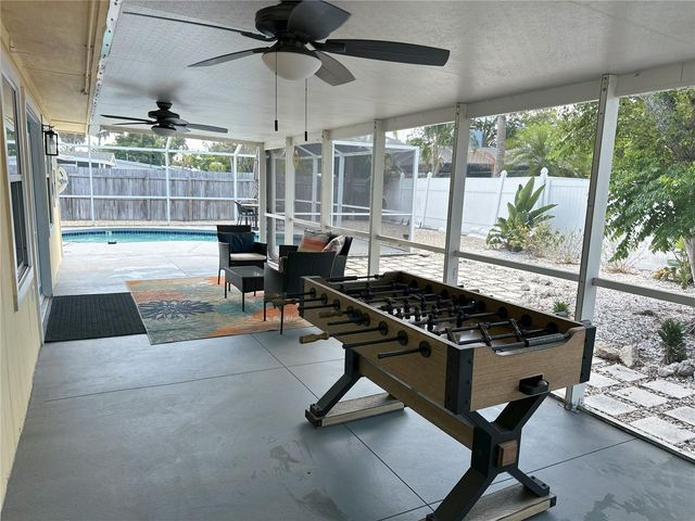 2532 CONSTITUTION BOULEVARD, Sarasota, FL 34231