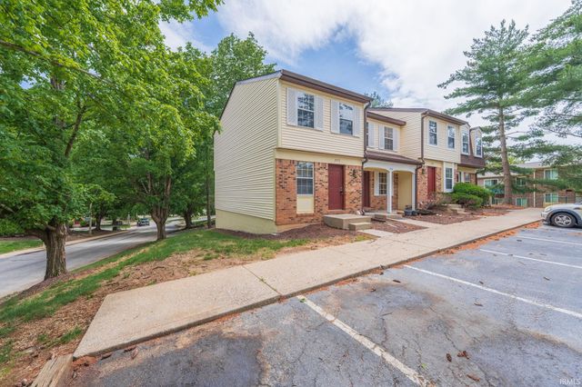 2352 S Burberry Lane, Bloomington, IN 47401
