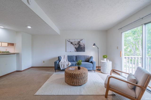 2352 S Burberry Lane, Bloomington, IN 47401