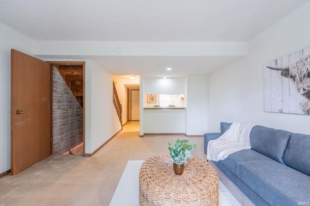 2352 S Burberry Lane, Bloomington, IN 47401