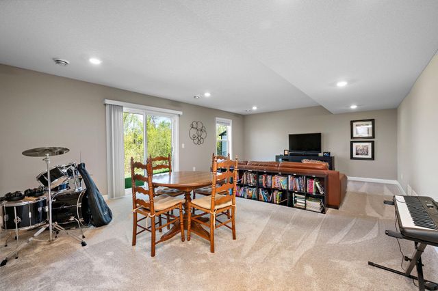 5110 Greenwood Lane, Rockford, MN 55373