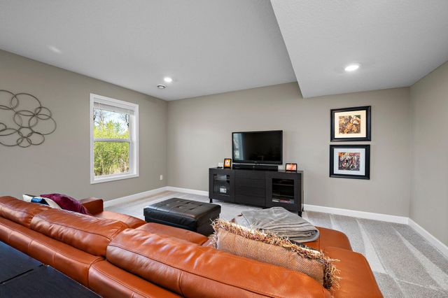 5110 Greenwood Lane, Rockford, MN 55373