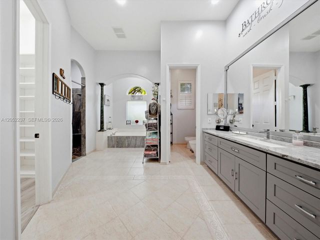 12307 NW 49th St, Coral Springs, FL 33076