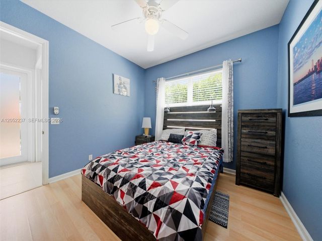 12307 NW 49th St, Coral Springs, FL 33076