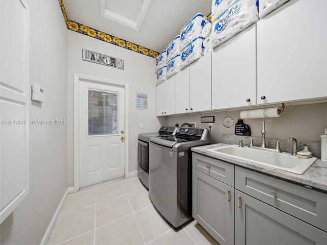12307 NW 49th St, Coral Springs, FL 33076