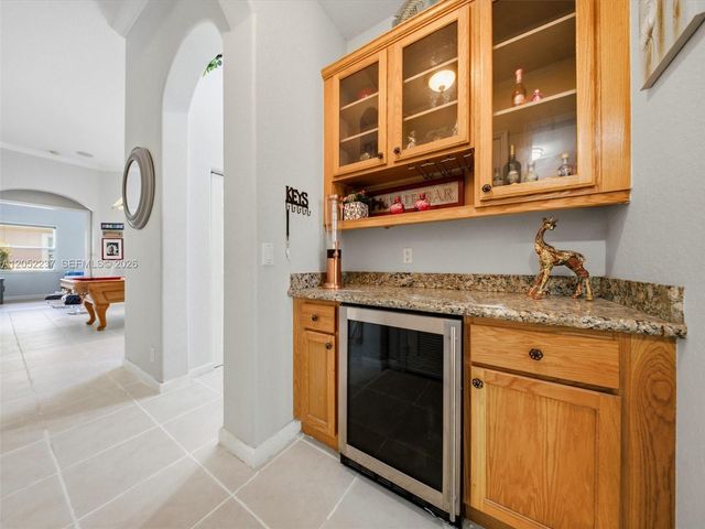12307 NW 49th St, Coral Springs, FL 33076