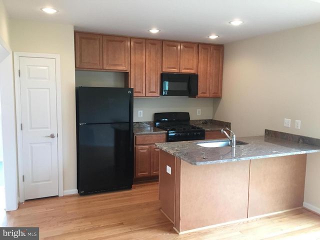 8904 CHERRY ST, Manassas, VA 20110