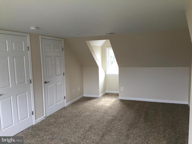 8904 CHERRY ST, Manassas, VA 20110