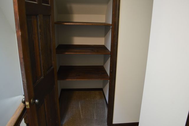 1701 Woodcrest Drive, St. Anne, IL 60964