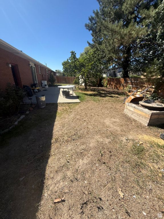 6462 S TAMRA DR, Taylorsville, UT 84129 — photo 2