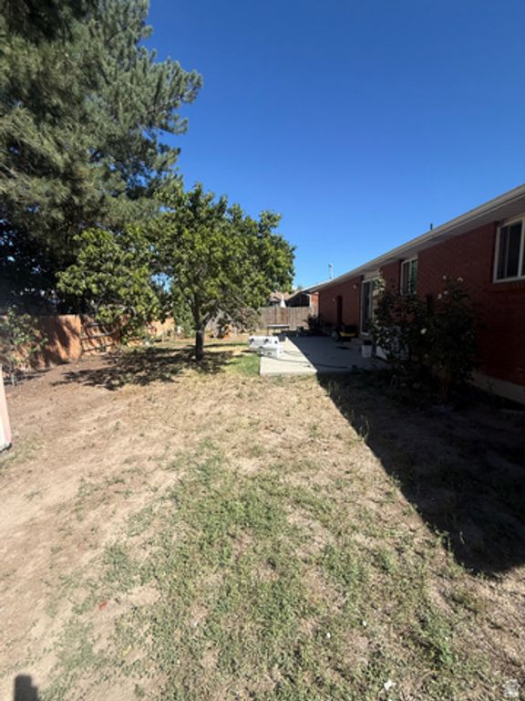 6462 S TAMRA DR, Taylorsville, UT 84129 — photo 5
