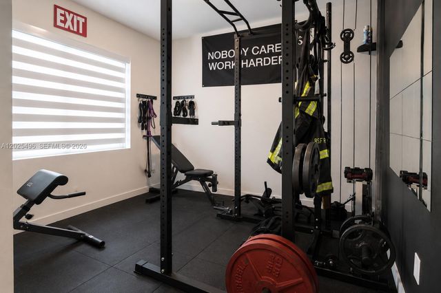 1009 NW 4th Ter, Florida City, FL 33034