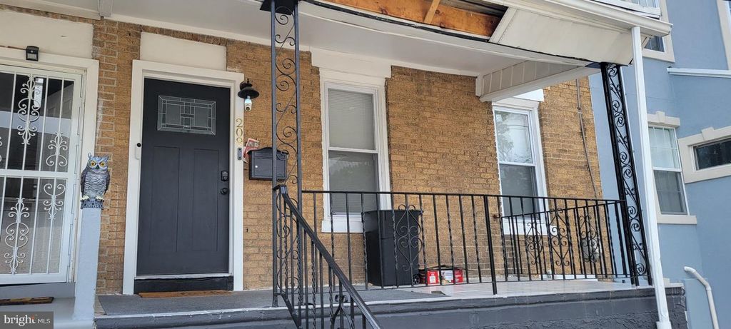 209 N 10TH ST, Darby, PA 19023