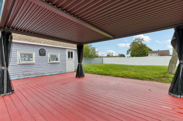 195 River Avenue, Patchogue, NY 11772