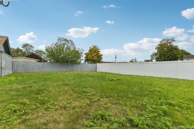 195 River Avenue, Patchogue, NY 11772