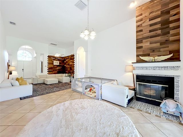 2125 EMERALD GREEN CIRCLE, Oviedo, FL 32765