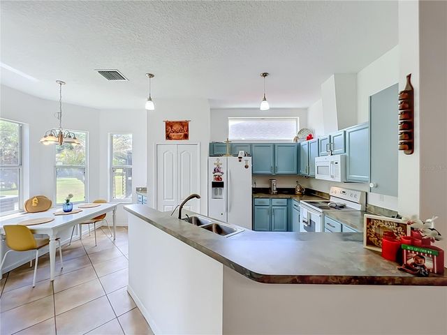 2125 EMERALD GREEN CIRCLE, Oviedo, FL 32765